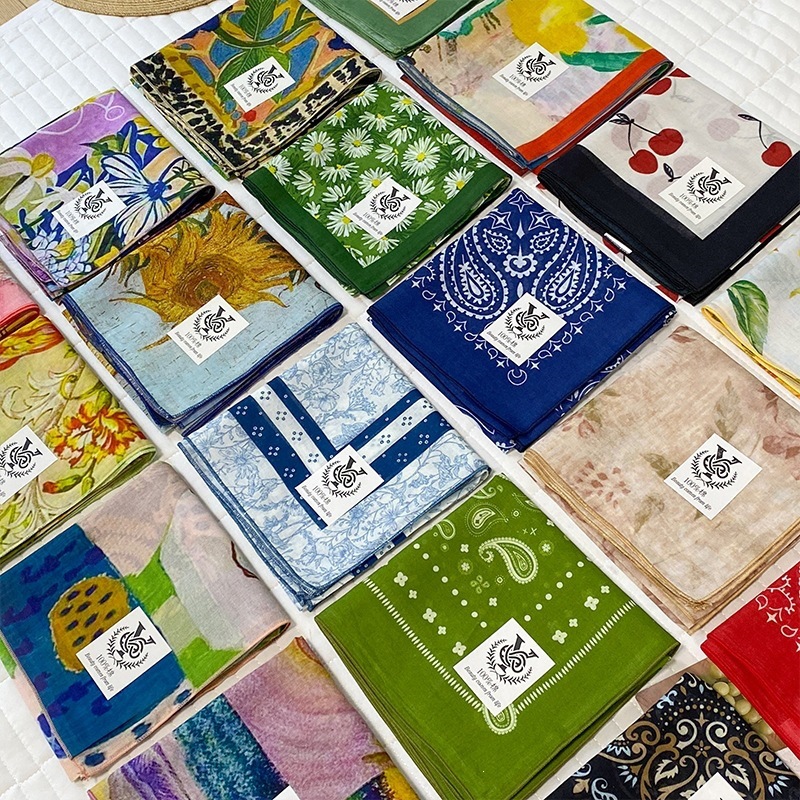 Bandana Cotton - Kwadratowa chusta damska ze 100% bawełny