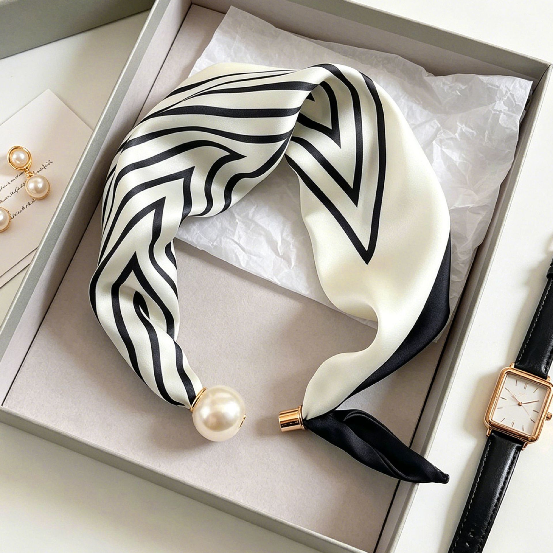Ascot Neck Scarf - Eleganckie, szykowne szaliki z perłowymi paskami,