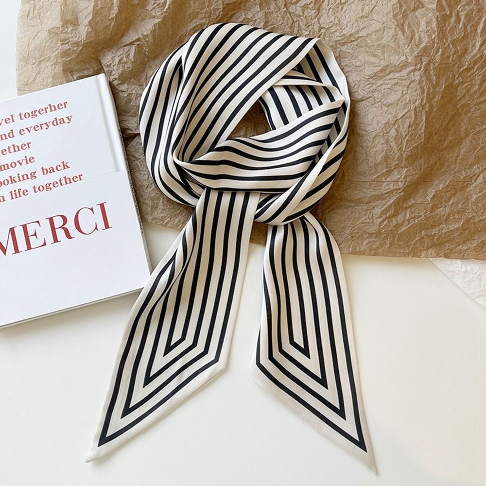 Elegancka francuska apaszka w  – Silk Tie Striped recenzja i cena