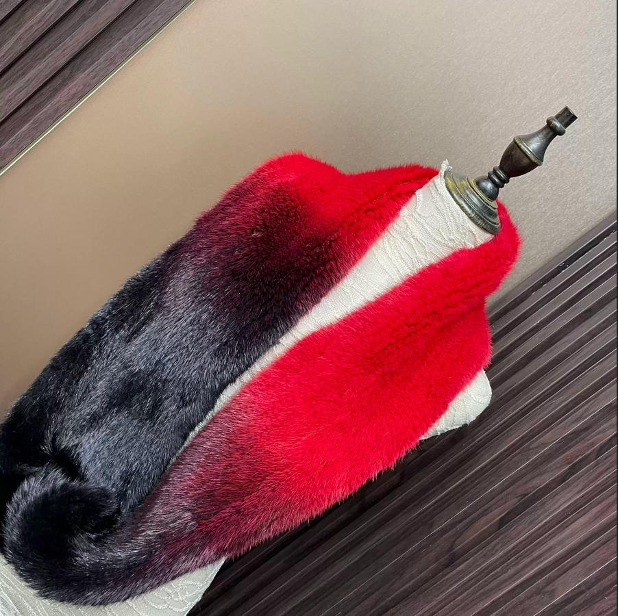 Szal z prawdziwego futra norek – Infinity Scarf Knit recenzja i cena