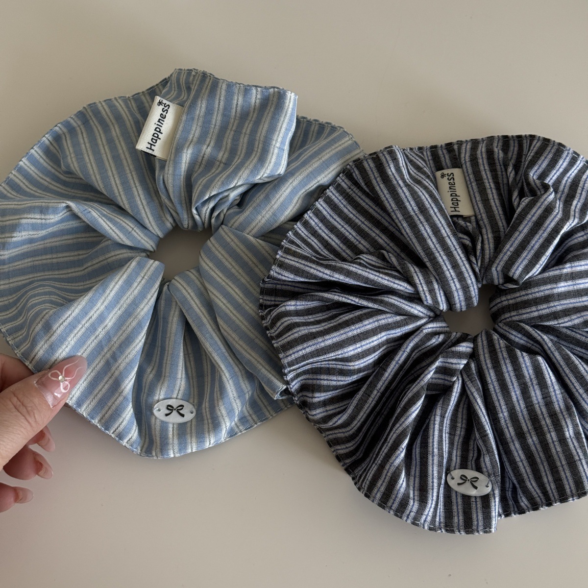 Niebieskie jednolite jedwabne  – Silk Tie Striped recenzja i cena