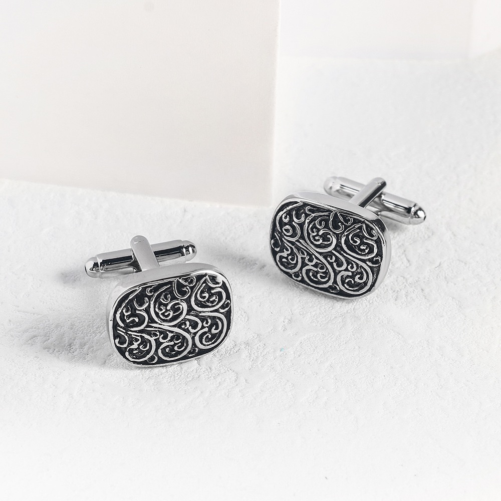 Wysokiej jakości złote spinki  – Tie Clip Silver recenzja i cena