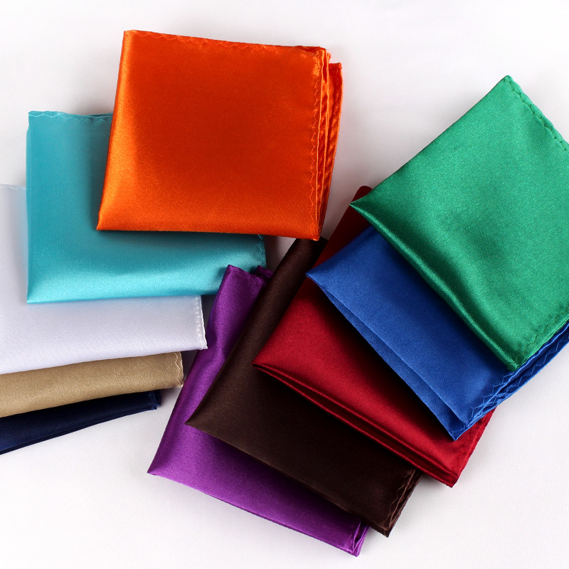 Satynowa chusteczka dla mężczy – Pocket Square Set recenzja i cena
