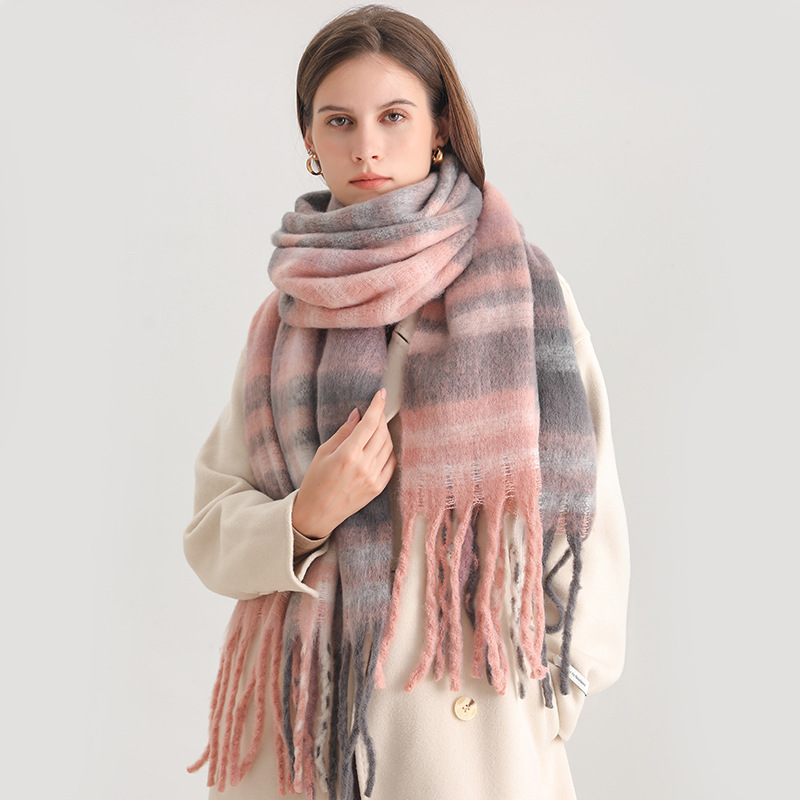 Koreański zimowy szalik z imit – Woven Scarf Blanket recenzja i cena