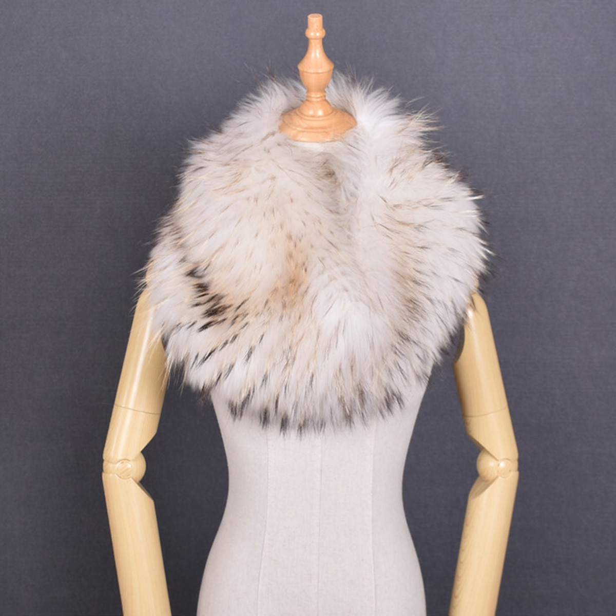 Naturalny futrzany szal ślubny – Stole Wedding Shawl recenzja i cena