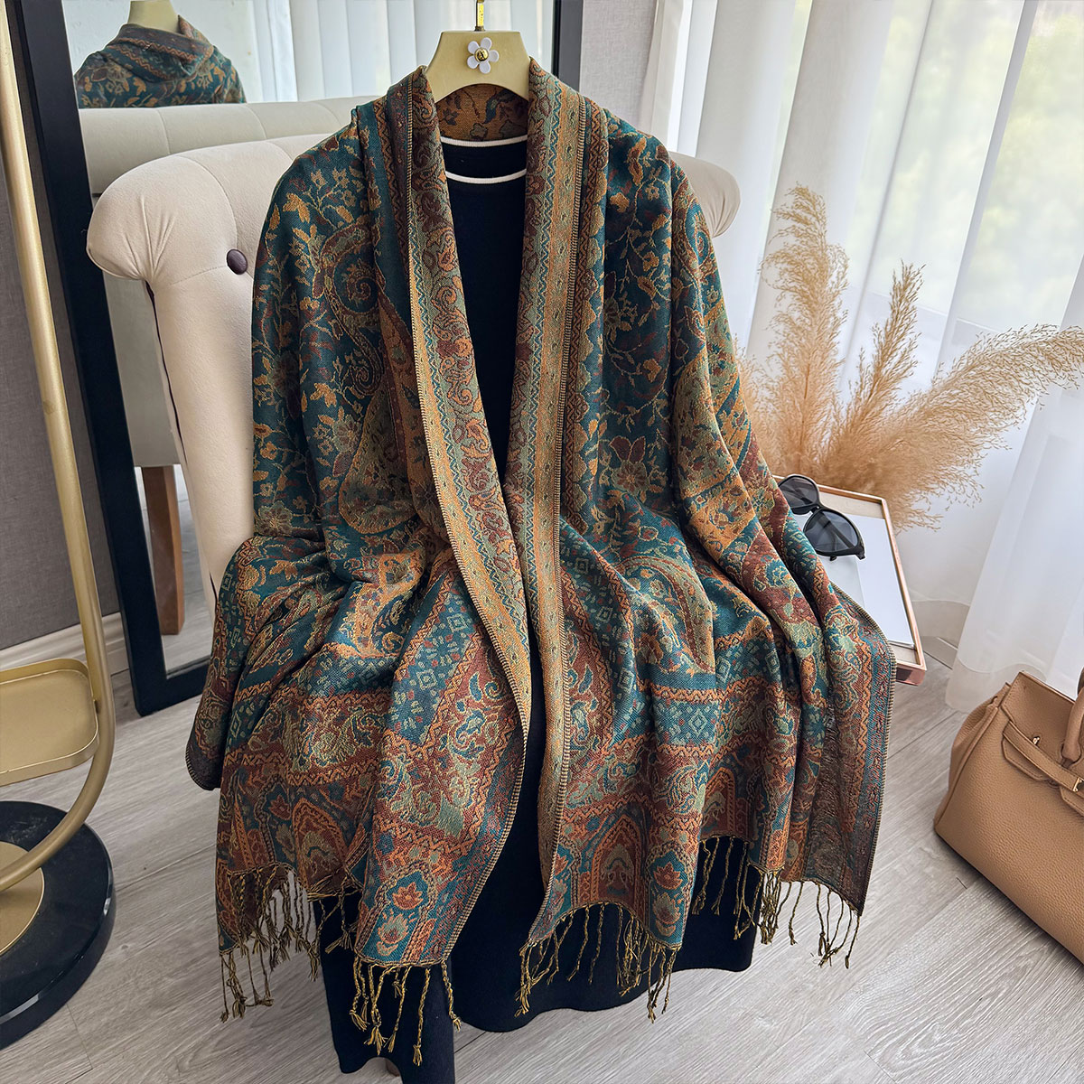 Koc z frędzlami 2025, etniczny – Woven Scarf Blanket recenzja i cena
