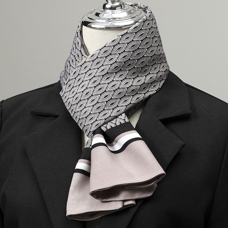 Męski szalik imitujący jedwab, – Scarf Silk Square recenzja i cena