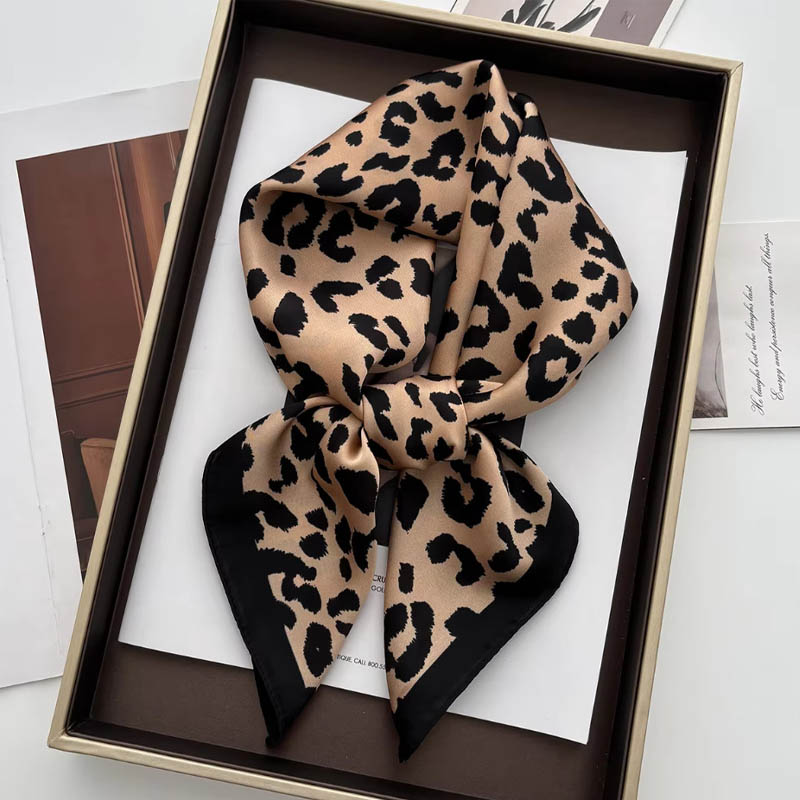 Luksusowy szal damski z satyny – Face Scarf Mask recenzja i cena