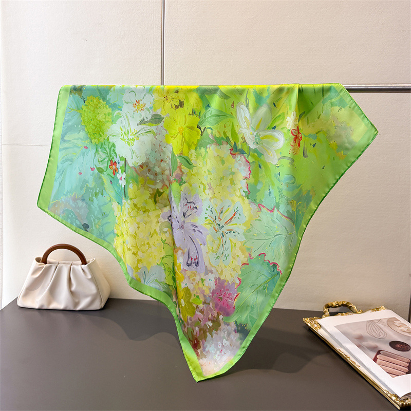 Kwadratowa jedwabna apaszka da – Ascot Neck Scarf recenzja i cena